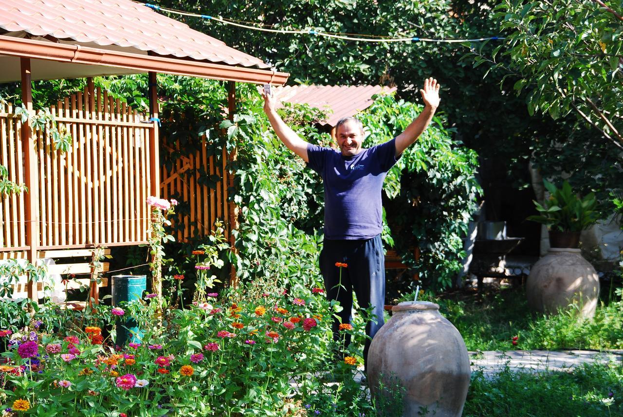 Chʼiva Gayane & Khikar B&B מראה חיצוני תמונה